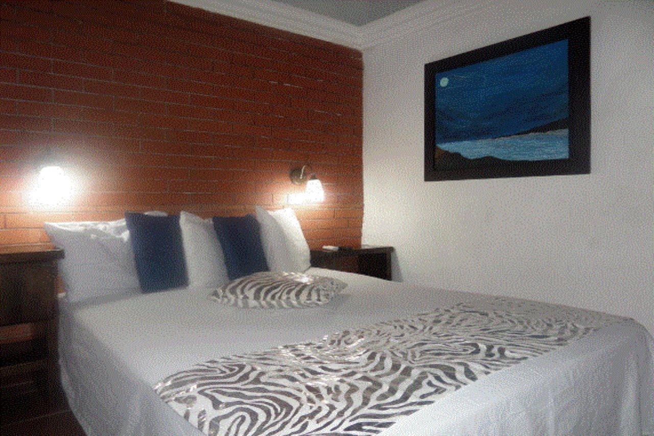 Hotel Casa Abril Cartagena Bagian luar foto